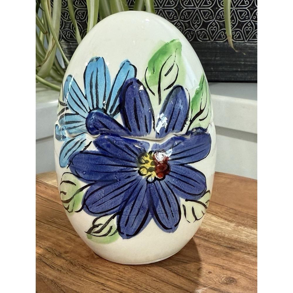 Vintage Lego Hand Painted Floral Ceramic Cracked Egg Salt Pepper Shaker Set